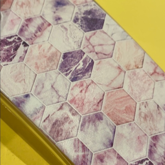 iPhone 11 Pro Case - Picture 4 of 4